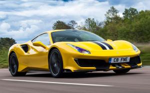 Ferrari 488 Pista